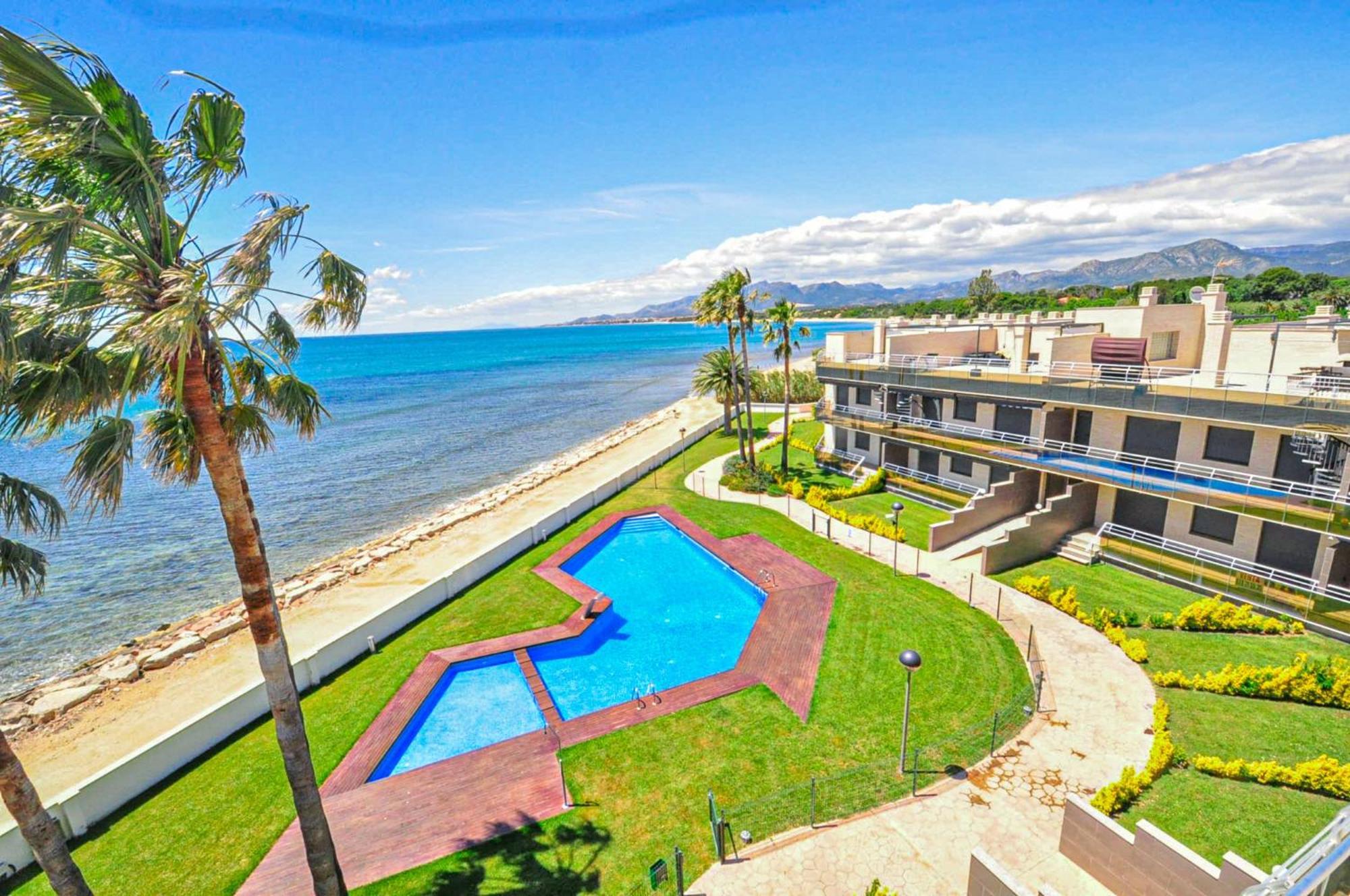 Di Mare Litoral Costa Dorada - Only Families Apartment Mont-roig del Camp Exterior photo